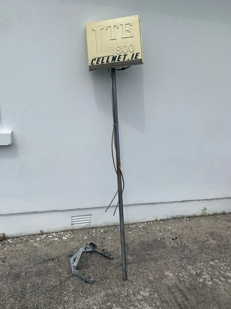 LTE Mobile Broadband Antenna - Image 1