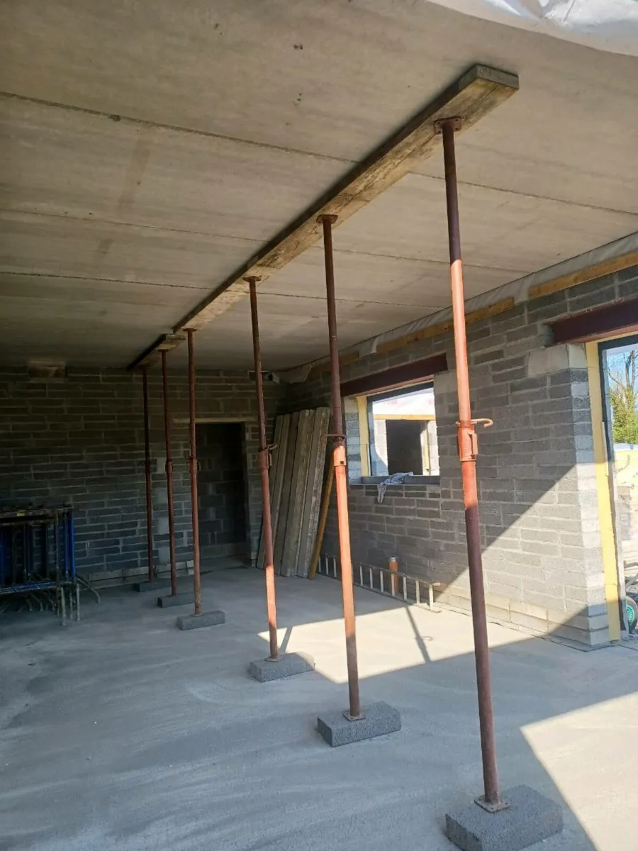 Acrows - Image 1