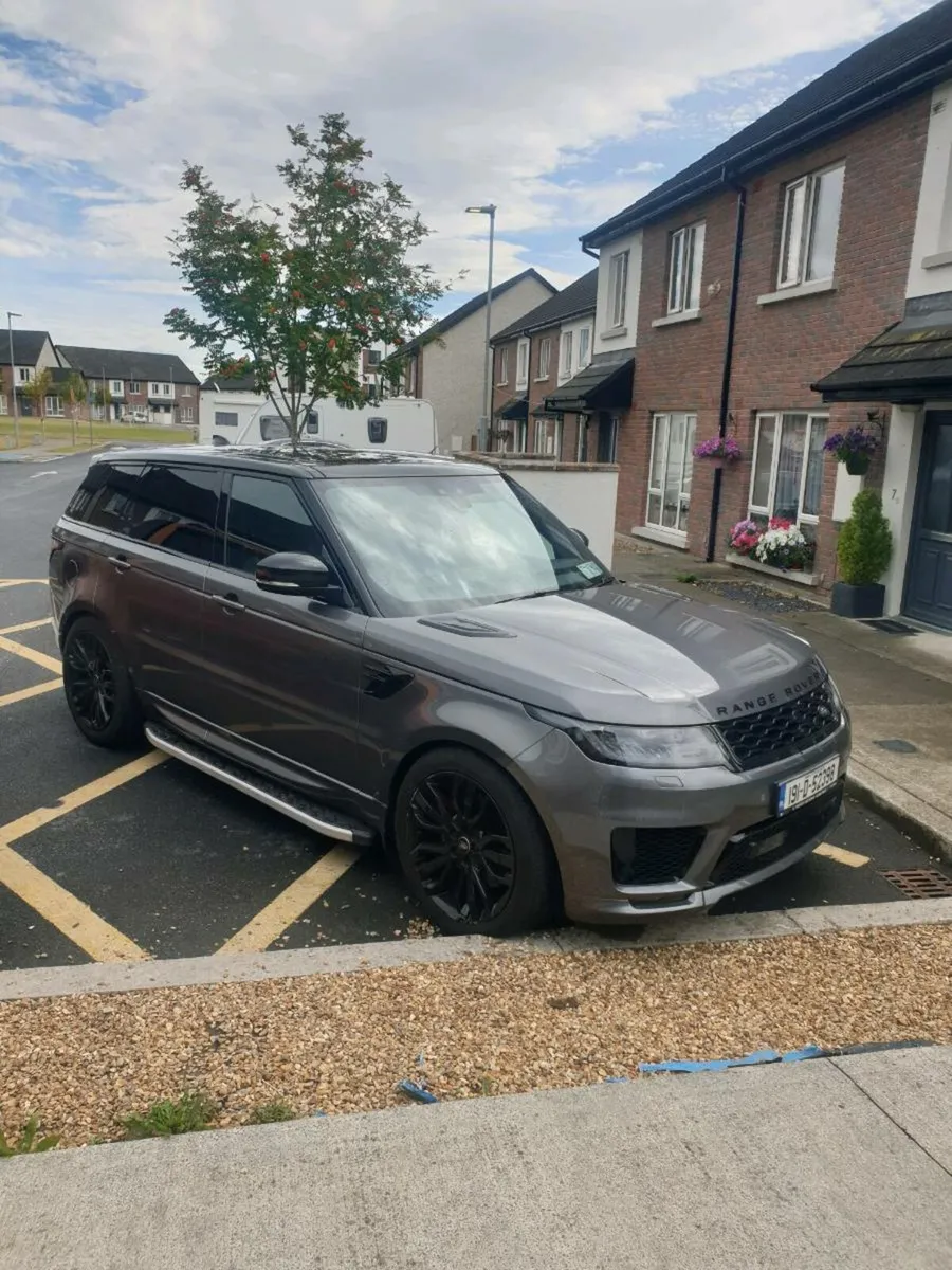 Car - Image 1