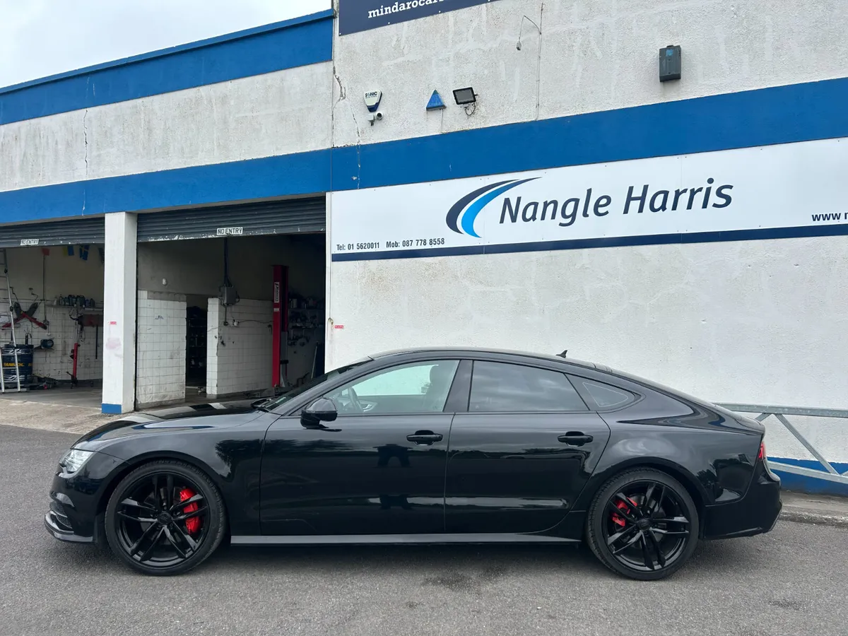 Audi A7 2015 - Image 2