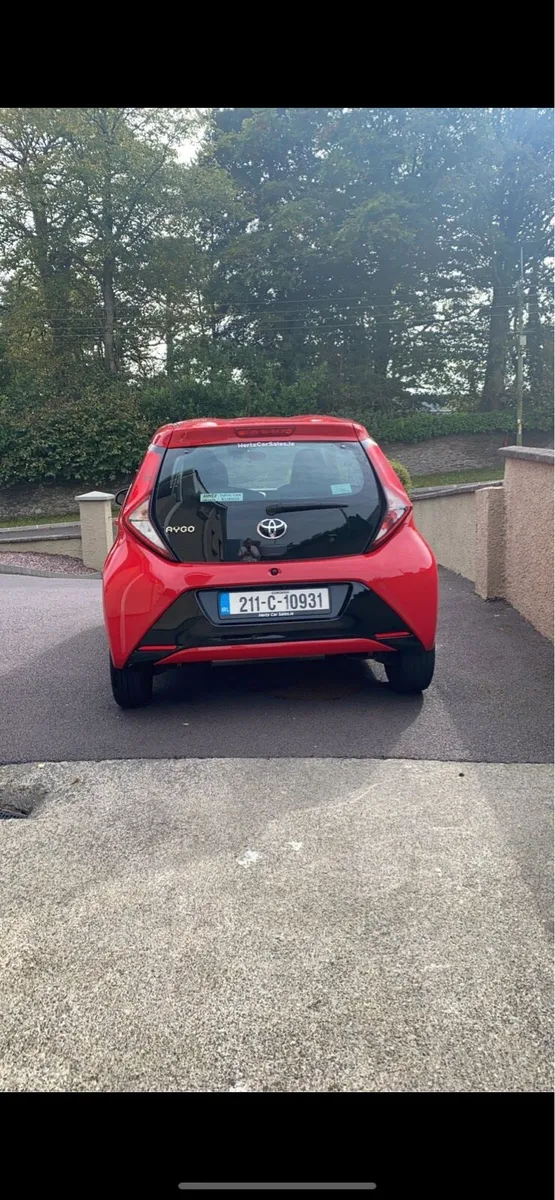 Car - Image 4