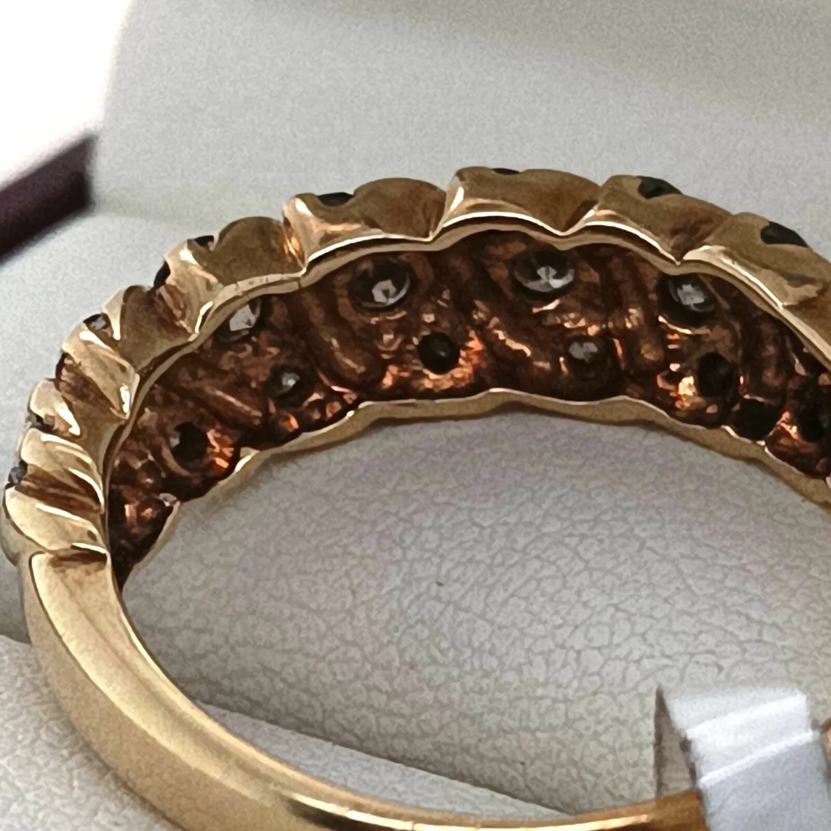 14 K yellow gold & diamond Estate Ring Band - Image 4