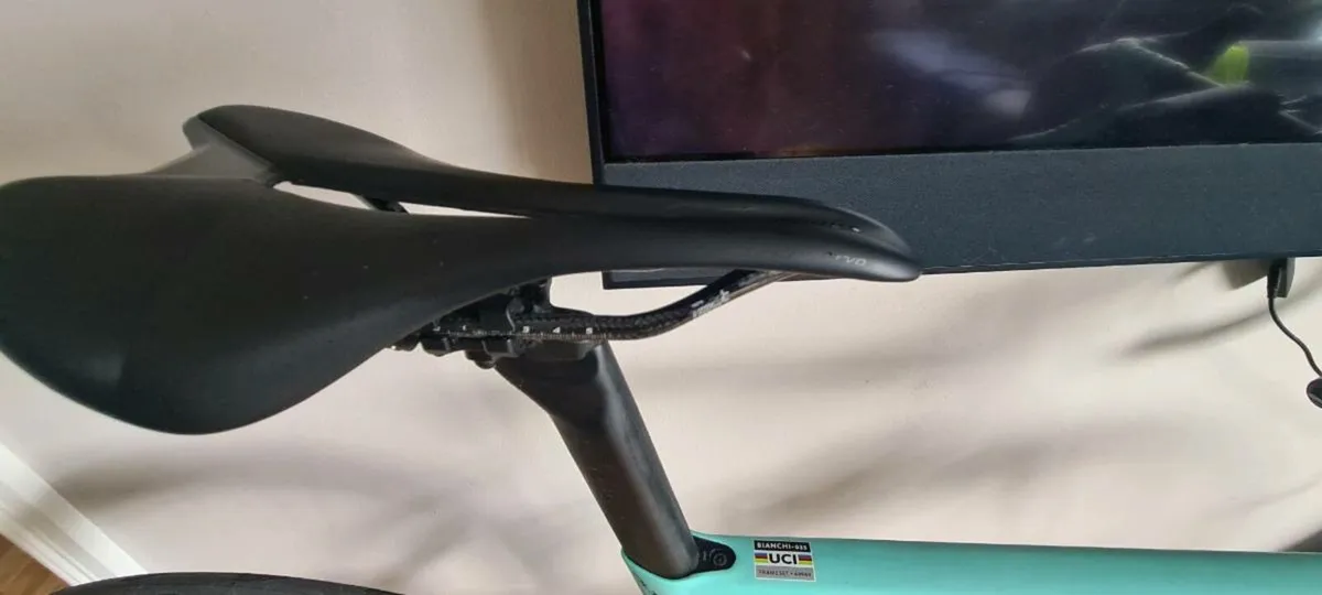 S works saddle - Image 3