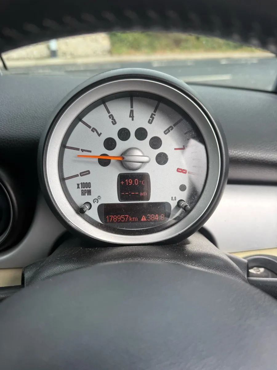 Mini cooper - Image 4