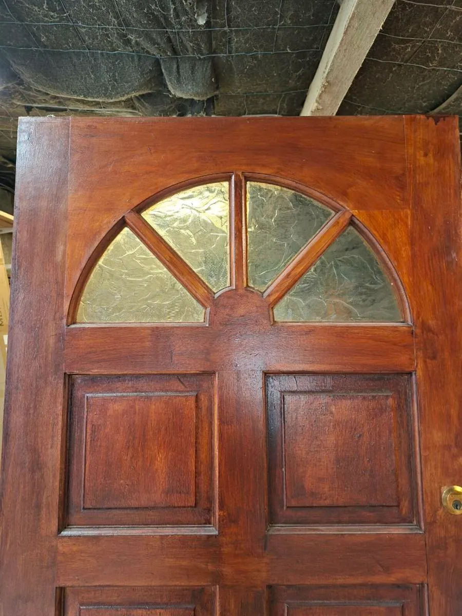 Outside door - Image 3