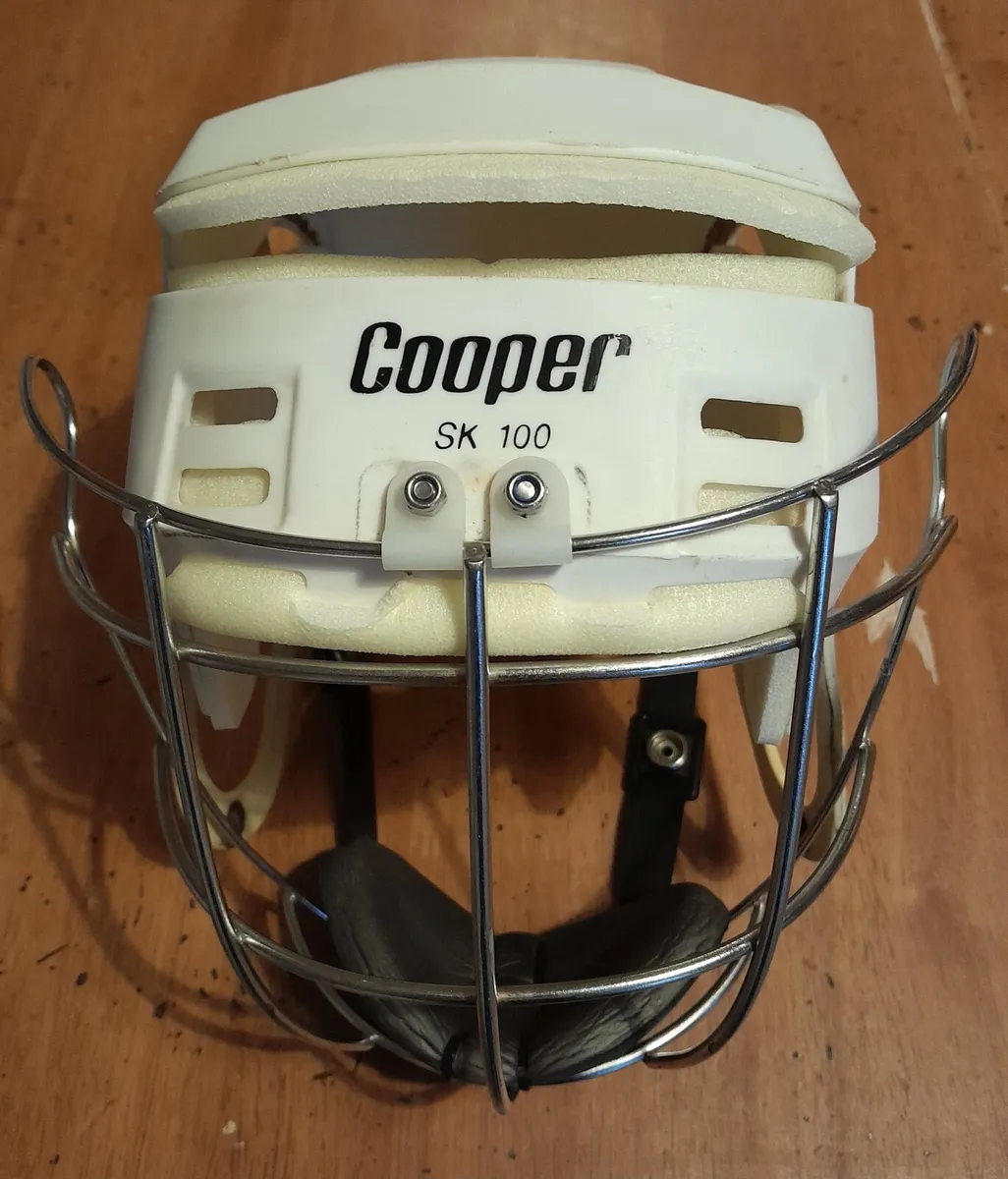 Wanted Cooper helmet - Image 2