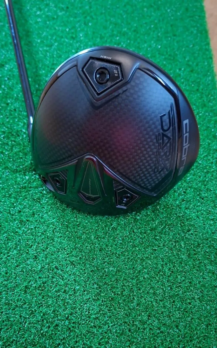 Cobra Darkspeed LS 9.0 dg s flex driver (RH) - Image 1
