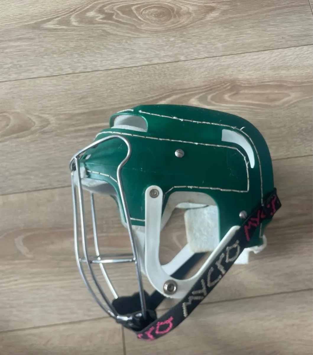 Cooper hurling helmet - Image 3