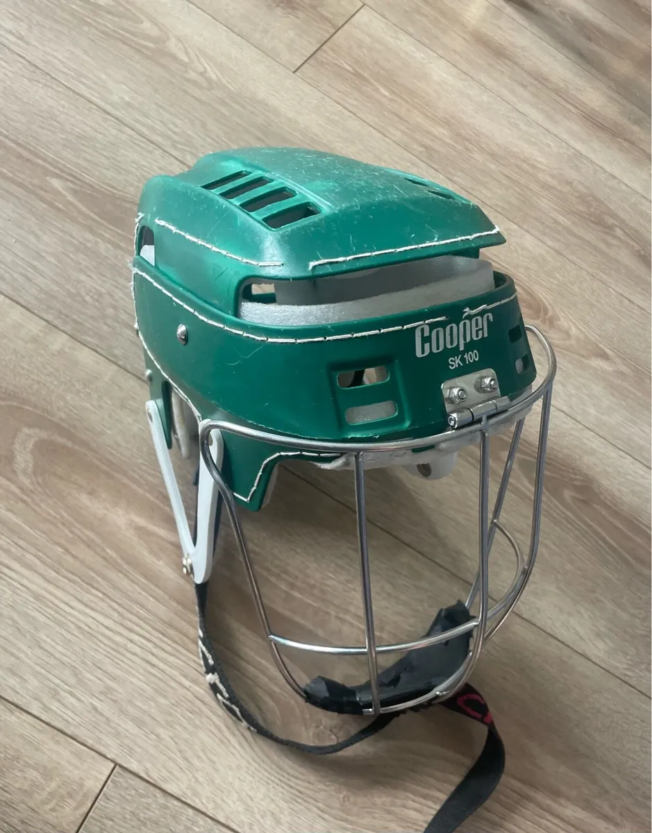 Cooper hurling helmet - Image 4