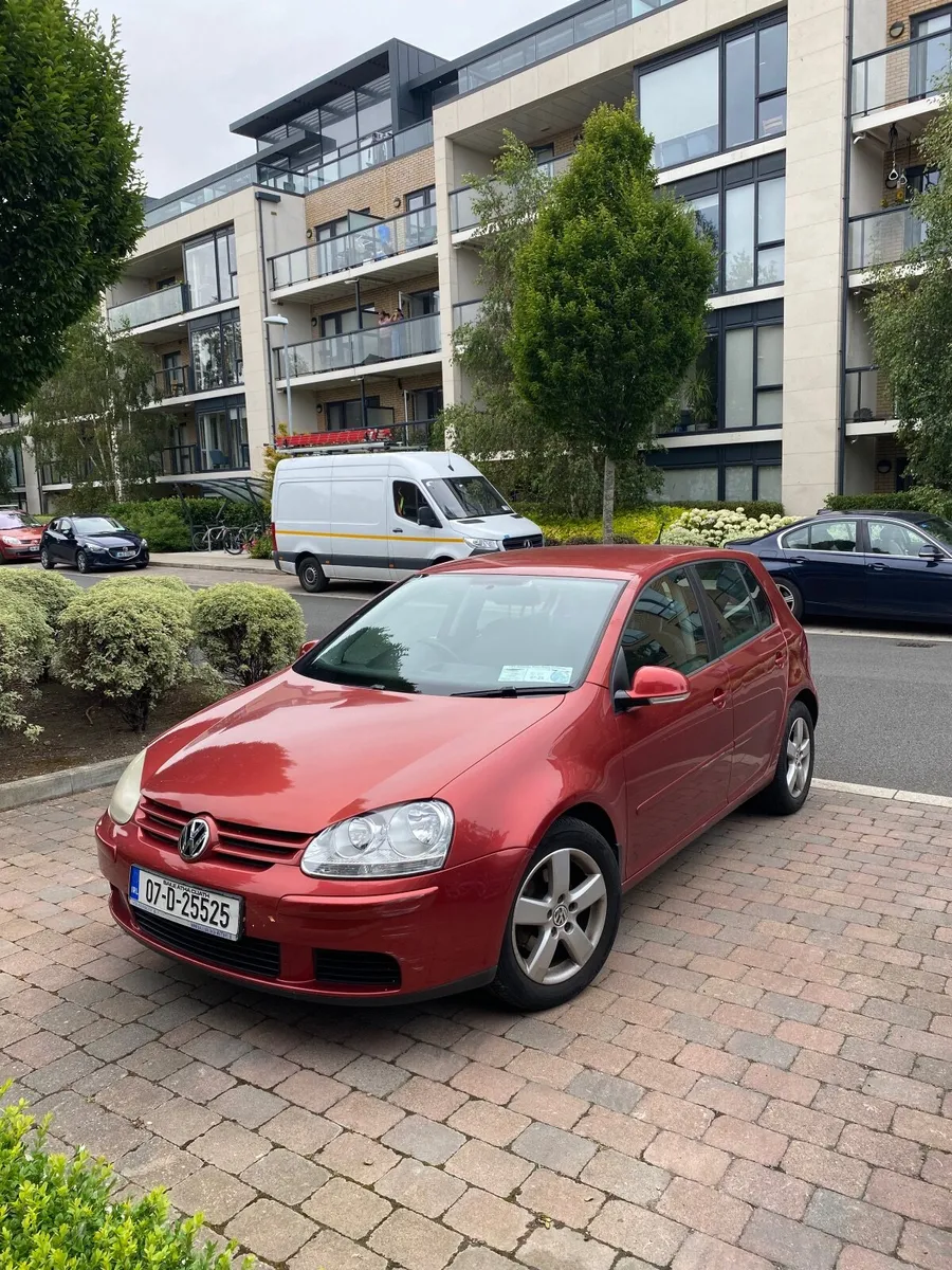 Volkswagen Golf 2007 - Image 1