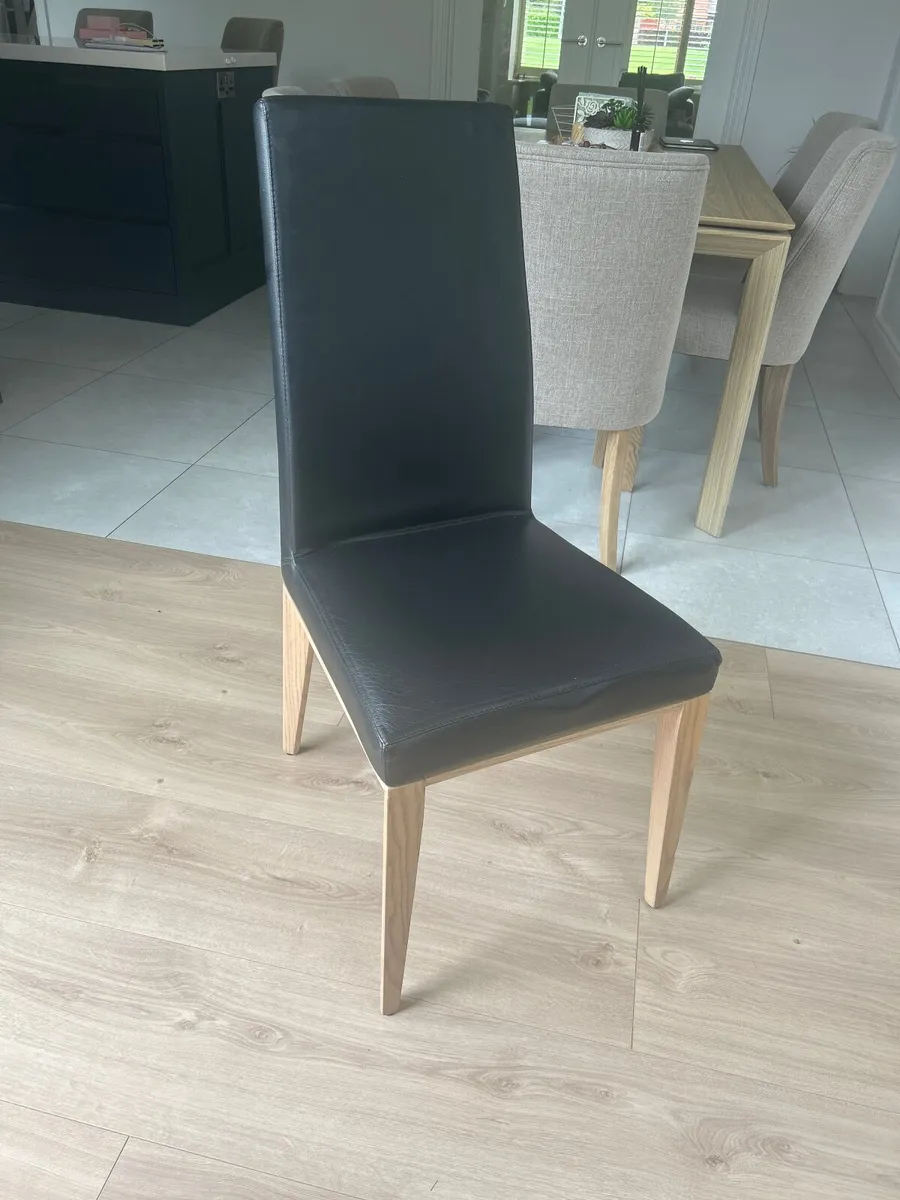 Dining chairs .. designer brand calgaris - Image 2
