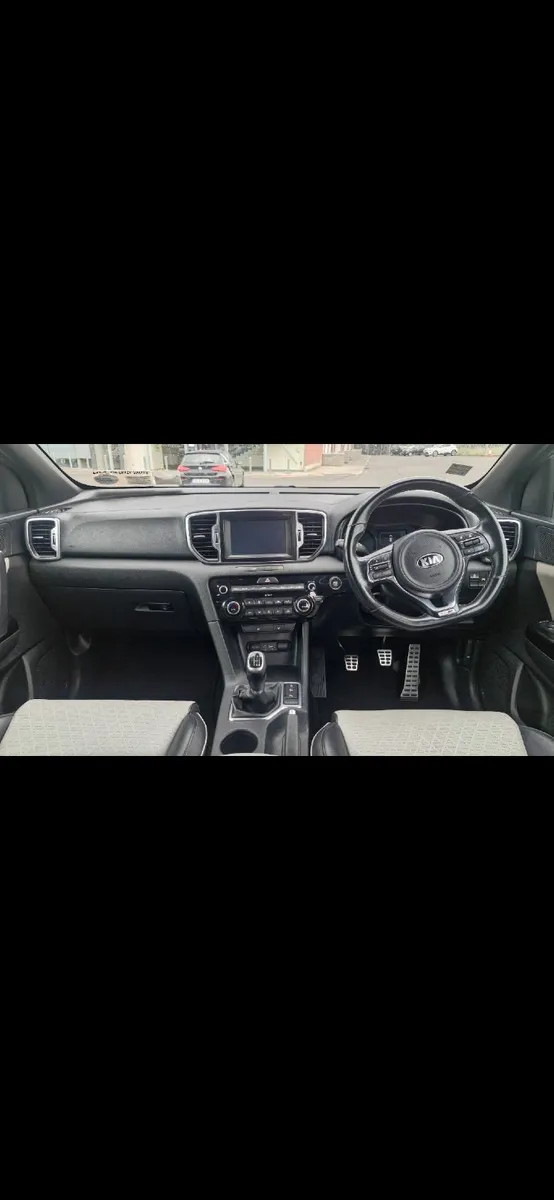 Kia Sportage 2018 - Image 2