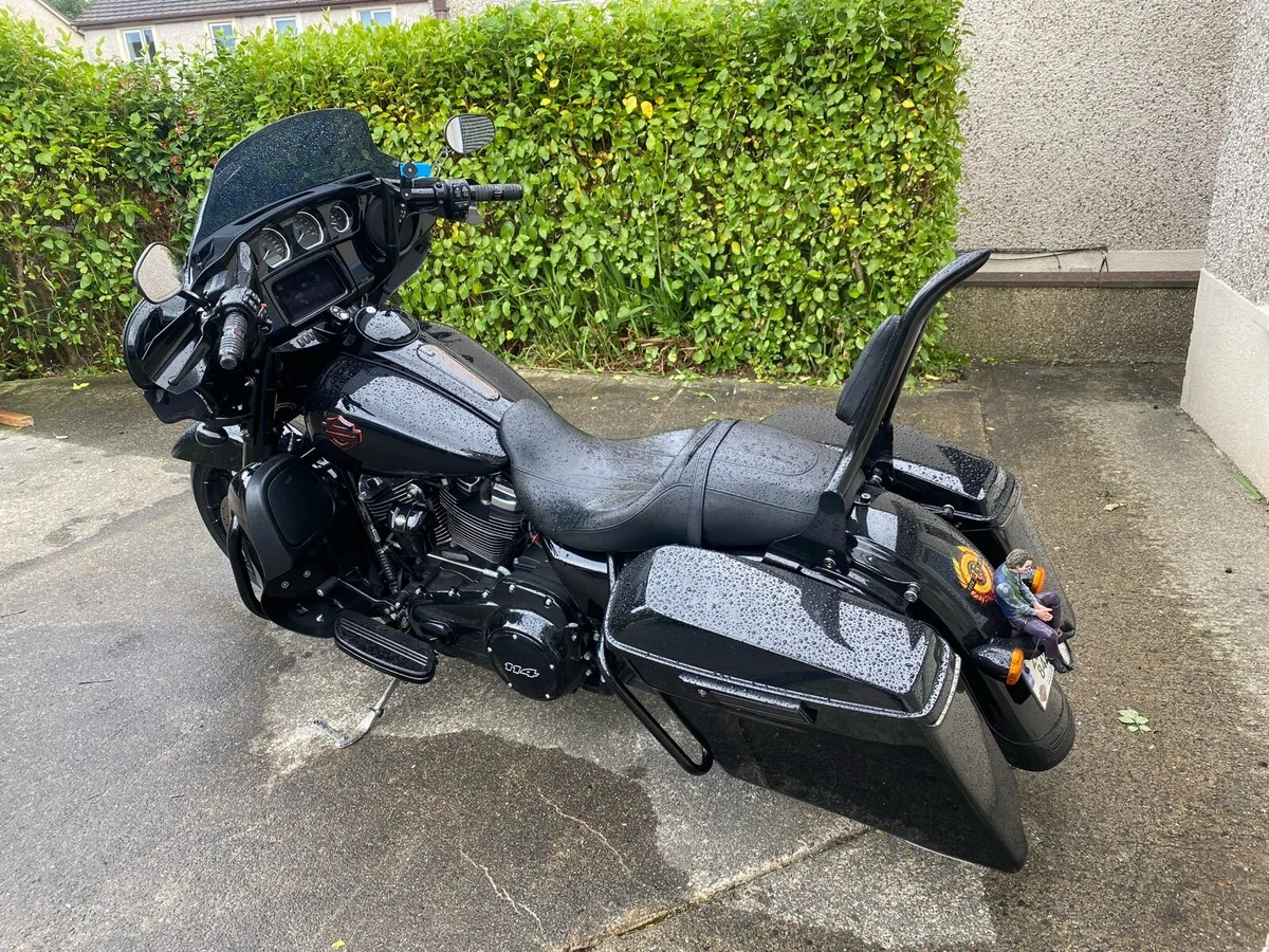 Street Glide special - Image 1