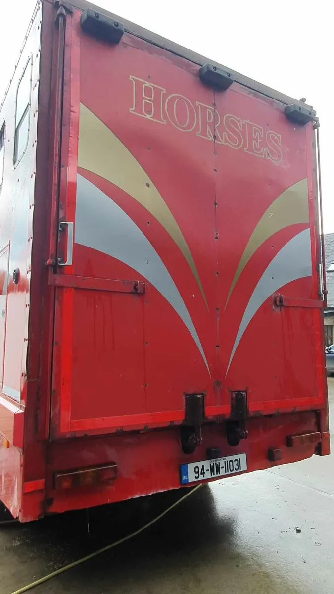 Iveco 75e15 - Image 2
