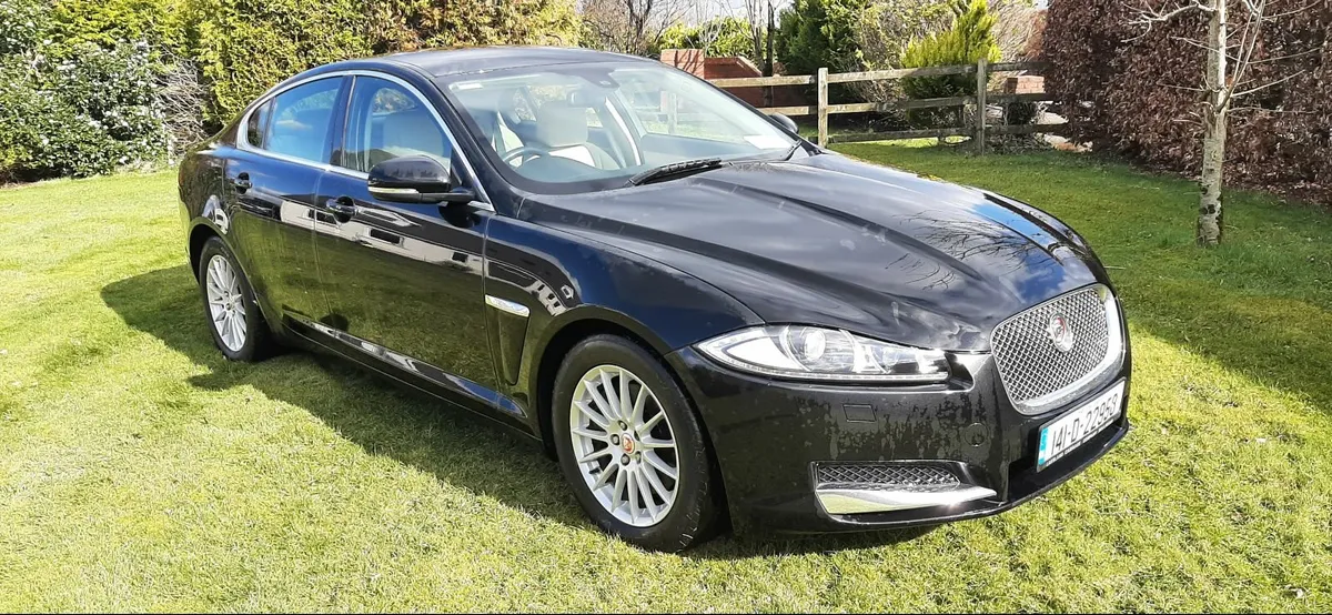 Jaguar XF 2014 - Image 1