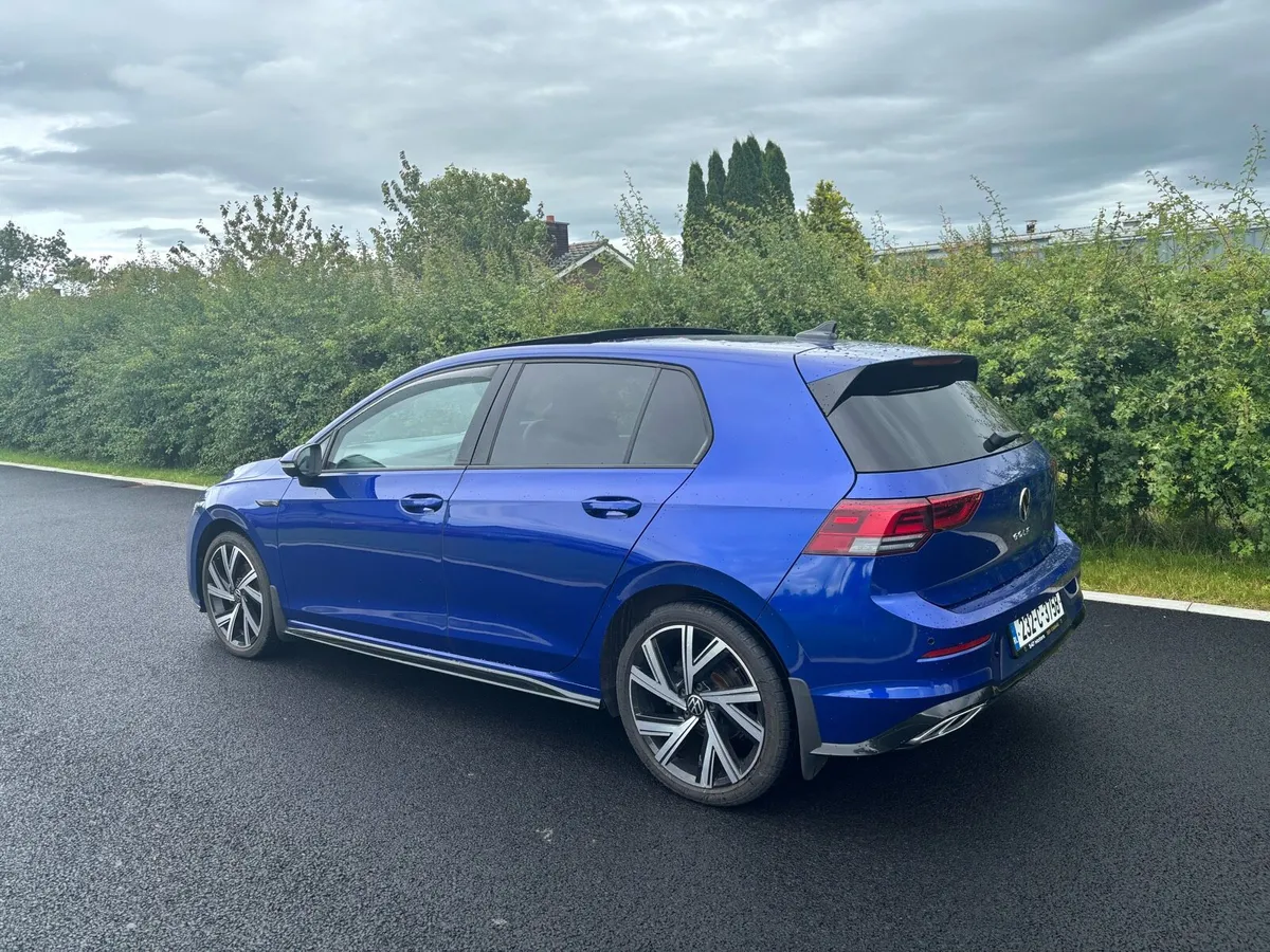 Volkswagen Golf 232 R-Line 2.0Tdi Pan Roof!! - Image 3