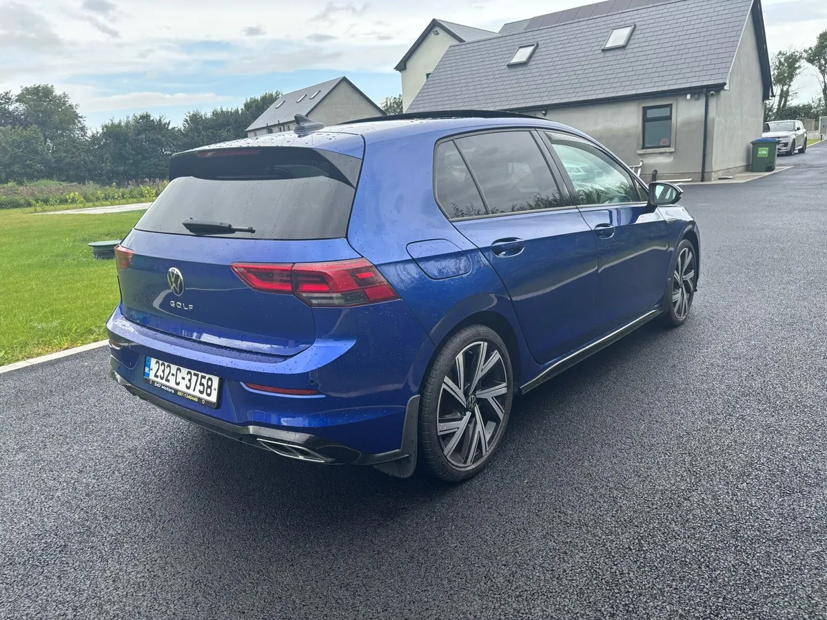 Volkswagen Golf 232 R-Line 2.0Tdi Pan Roof!! - Image 4