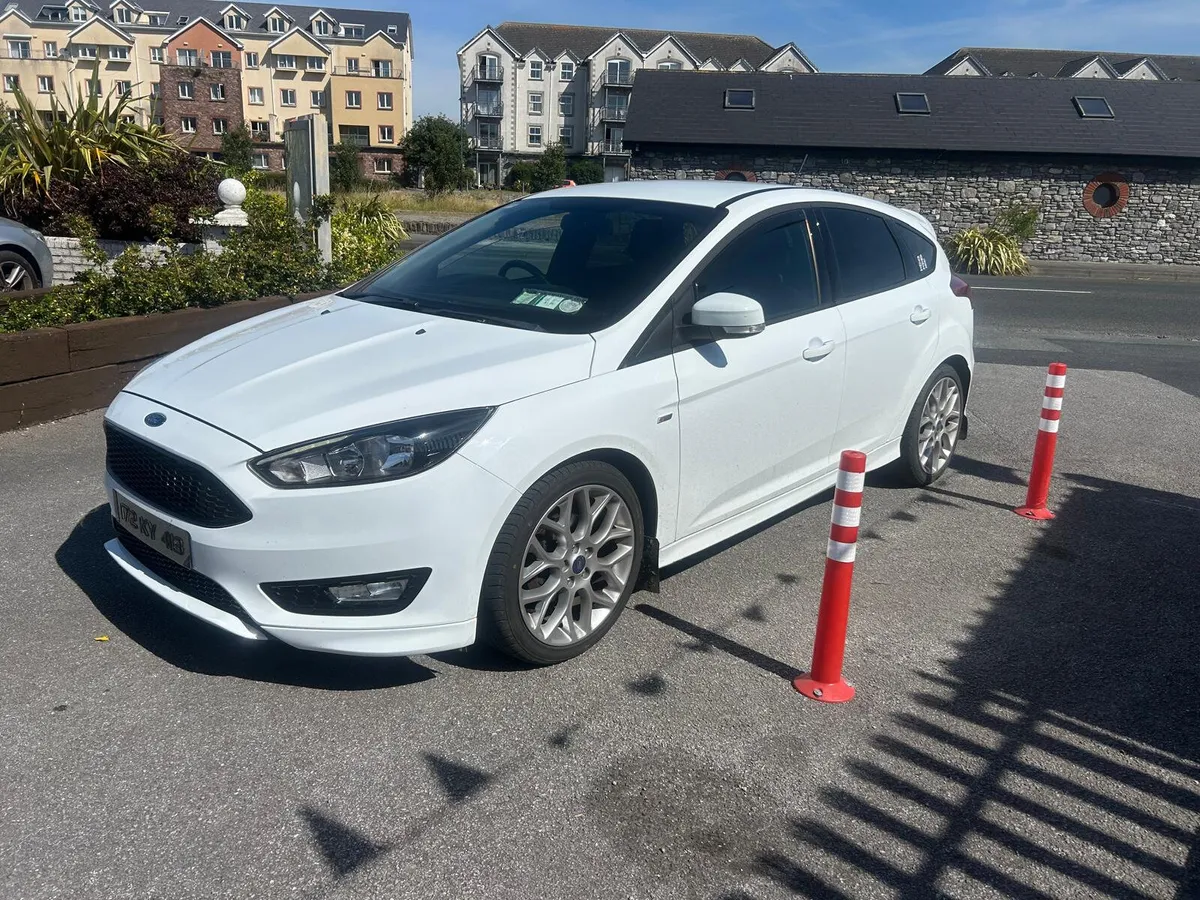 Ford Focus 2017 - Image 3