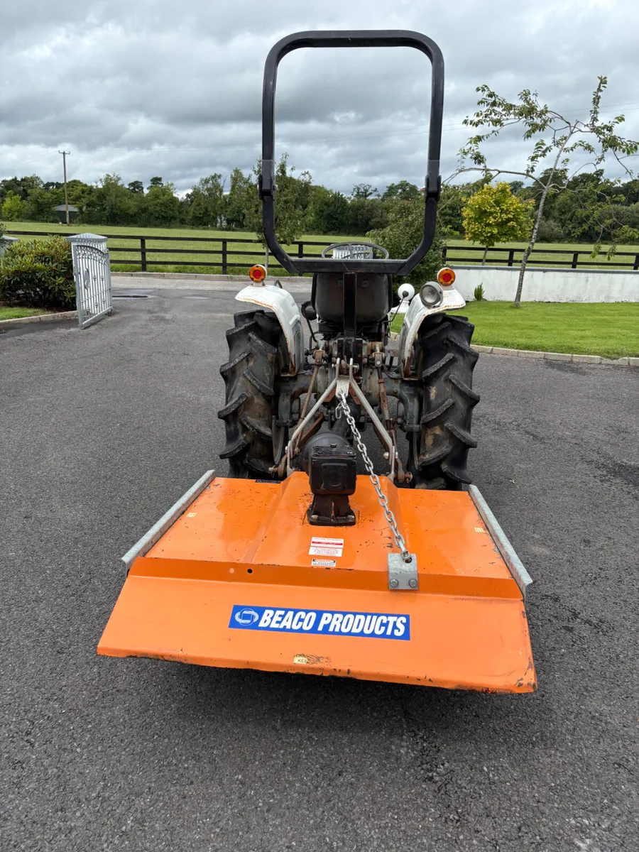 Mitsubishi compact tractor and topper - Image 3
