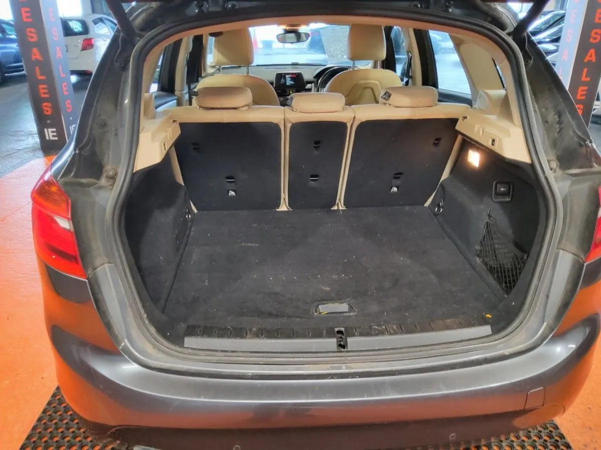 BMW 2 Series 216d SE Auto - Image 4