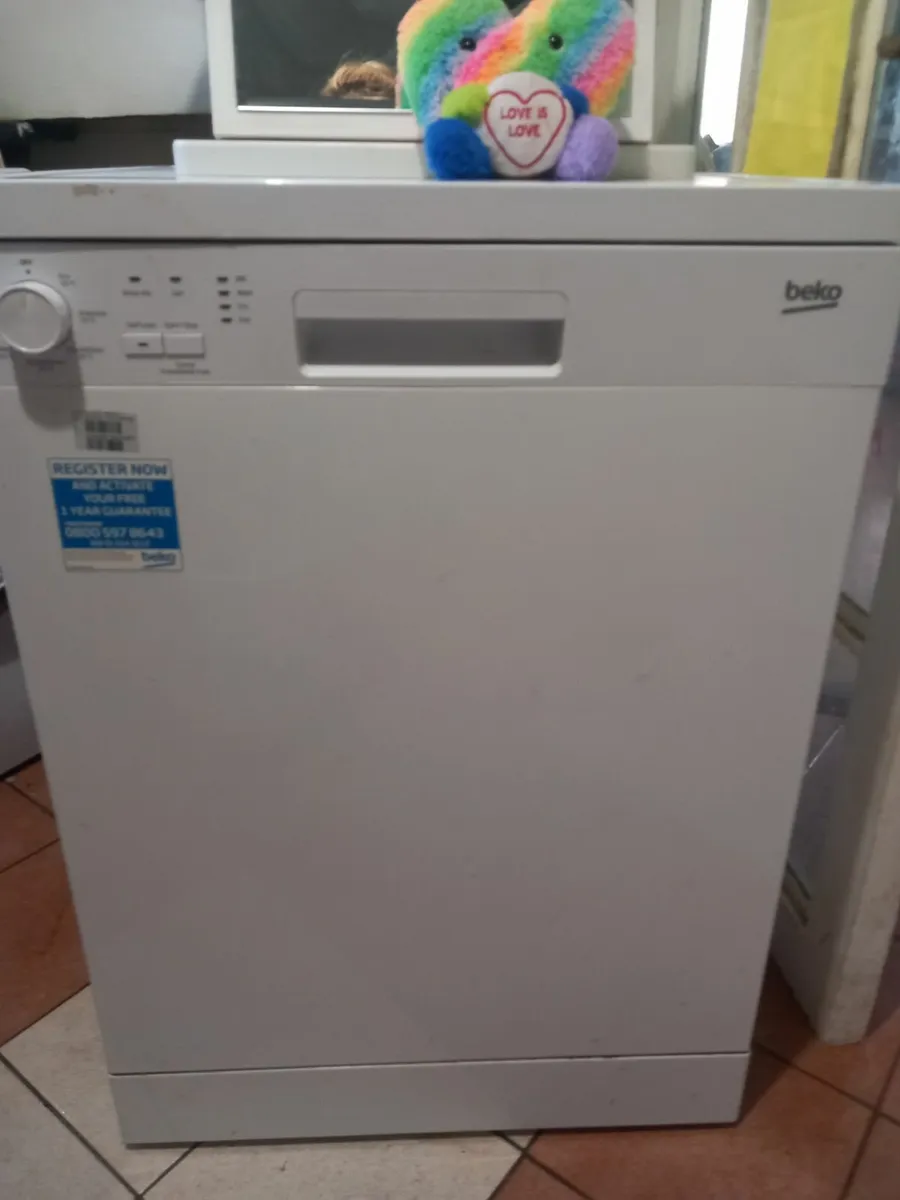 Dishwasher - Image 1