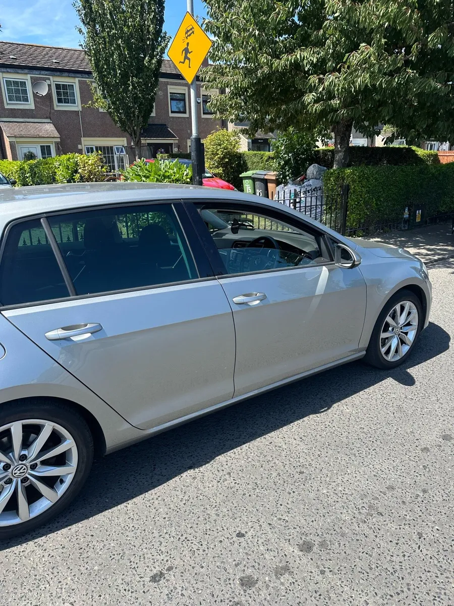 Volkswagen Golf 1.4tsi - Image 1