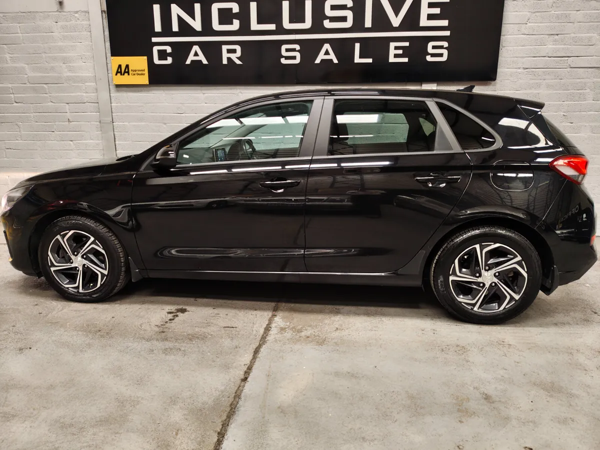 Hyundai i30 2021 1.0 PETROL TURBO DELUXE SPEC - Image 3