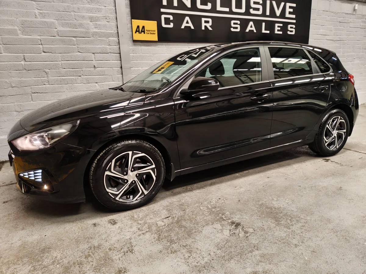 Hyundai i30 2021 1.0 PETROL TURBO DELUXE SPEC - Image 2