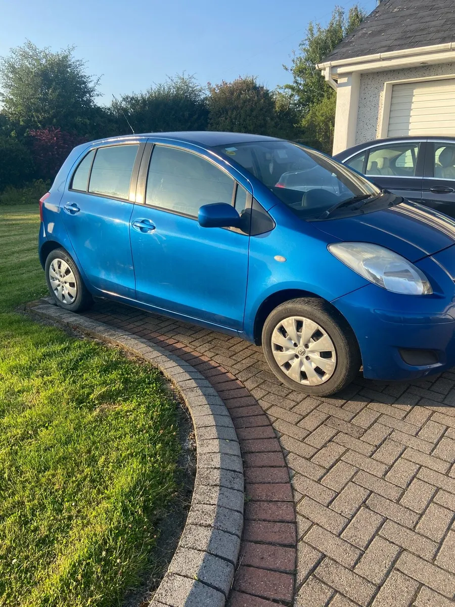 Toyota Yaris - Image 2