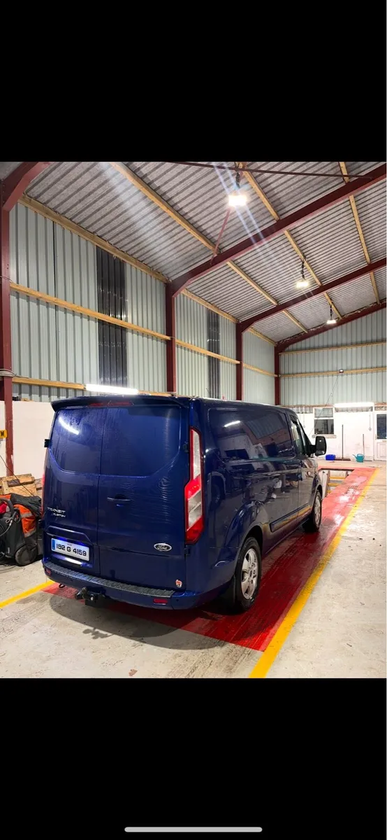 2015 Ford transit custom limited - Image 2