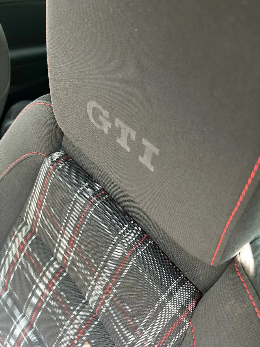 Vw Golf Gti - Image 3