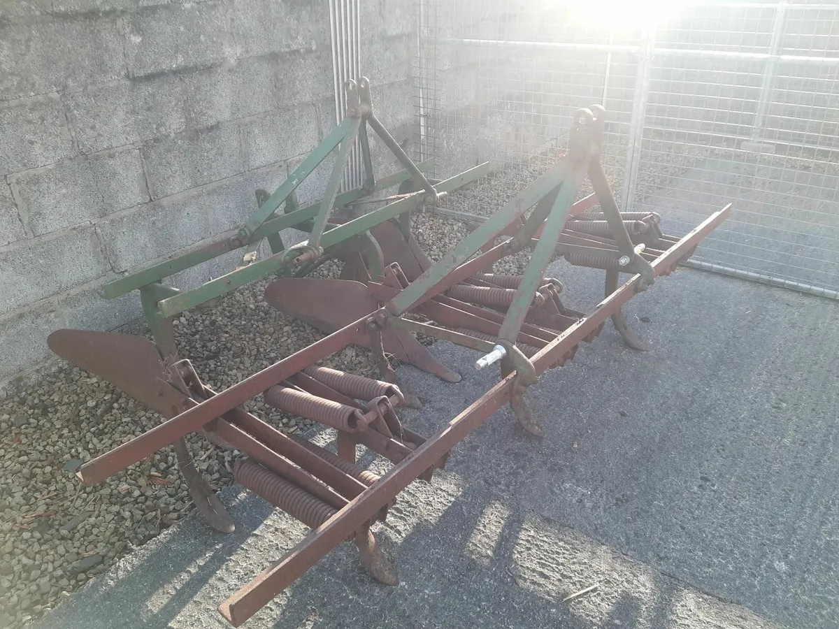 grubber and drill plough - Image 1
