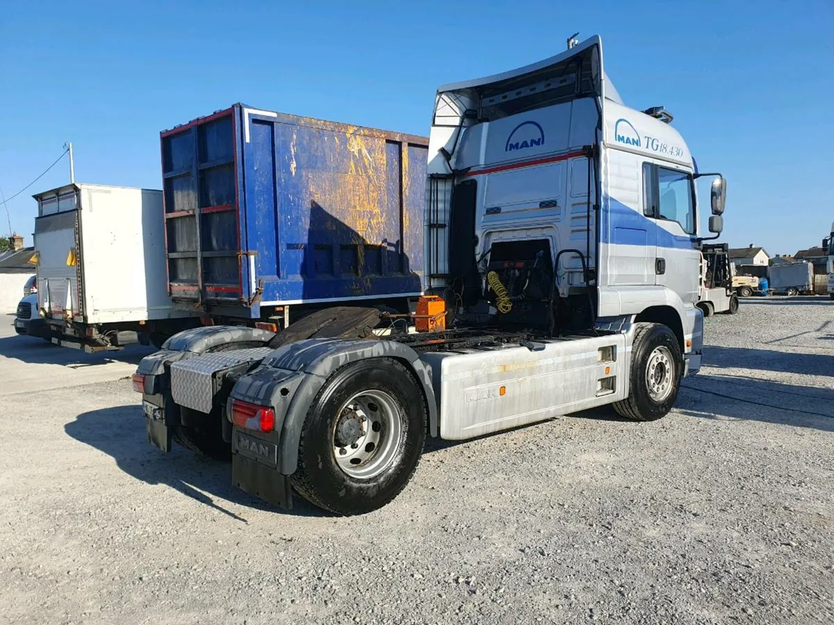 2005 tga18 430 manual box - Image 3