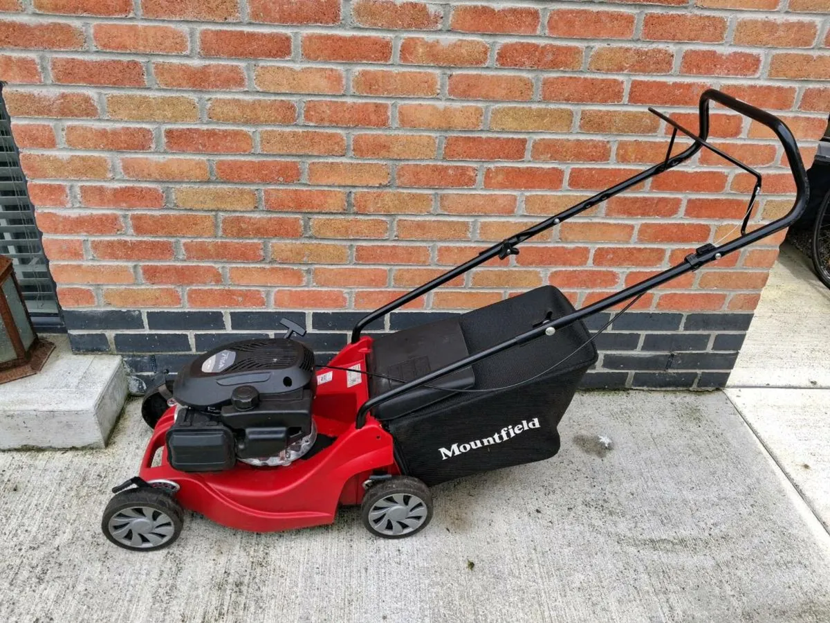 Lawnmower for sale - Image 1