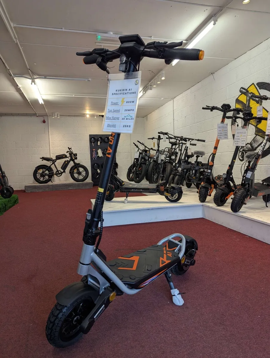 Electric Scooter - Kukirin A1 - Image 1