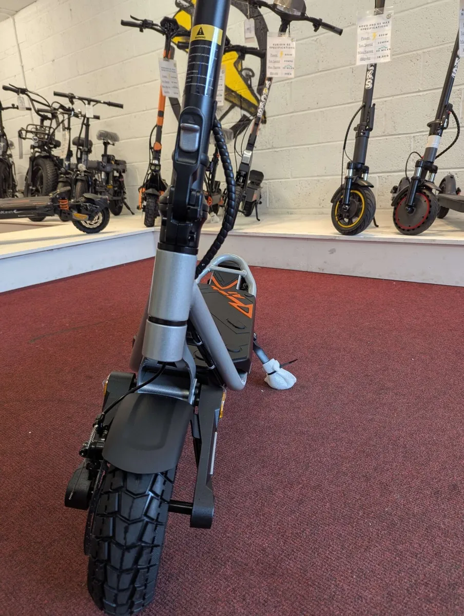 Electric Scooter - Kukirin A1 - Image 3