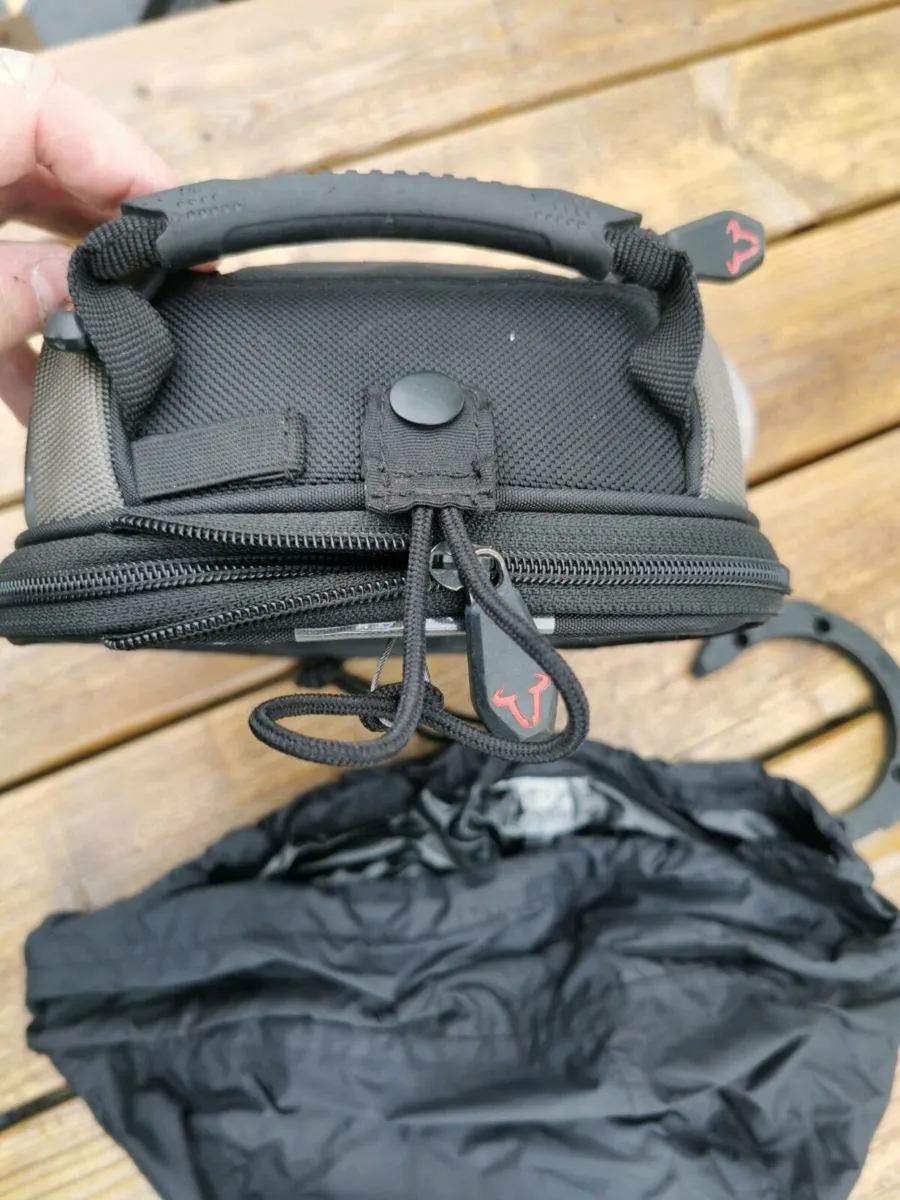 Sw motech micro pro tank bag Africa twin - Image 4