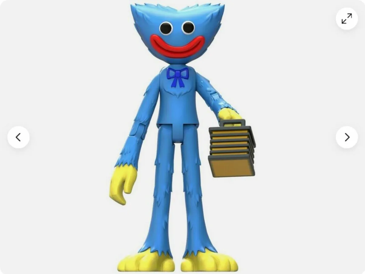 Poppy Playtime Smiling Huggy Wuggy Action Figure - Image 3
