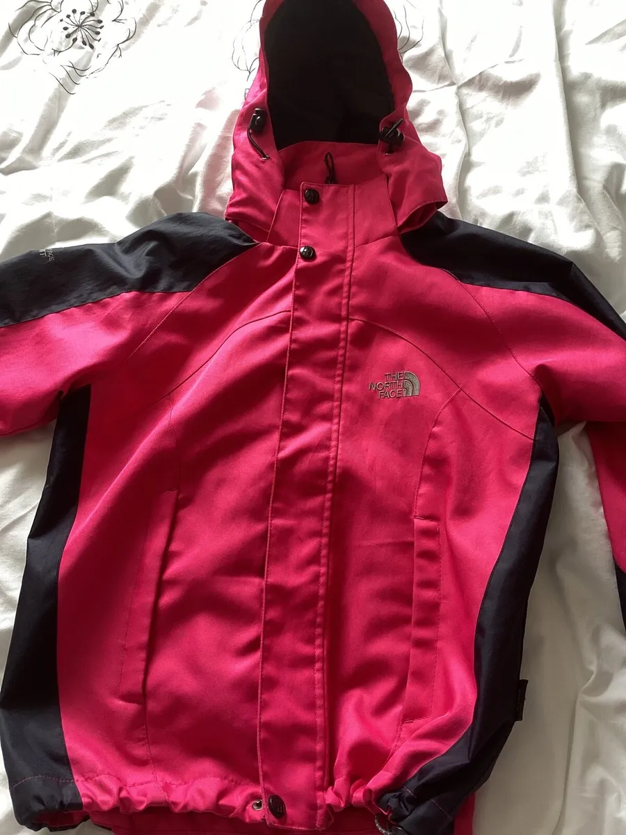 Pink north girls face jacket - Image 1