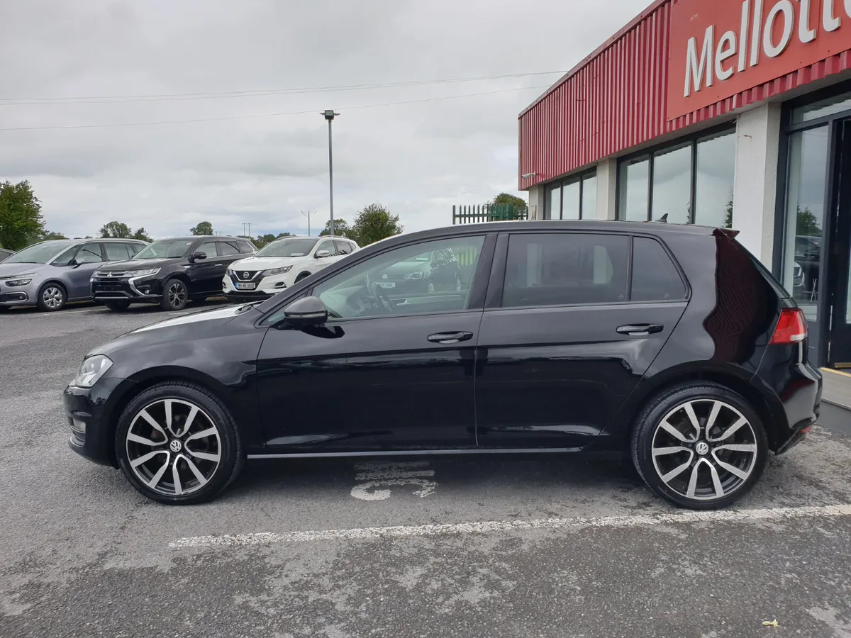 Volkswagen Golf 1.6TDI Match Edition - Image 3