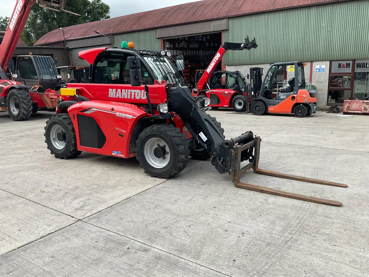 Manitou 420H Comfort - Super Compact - Image 4