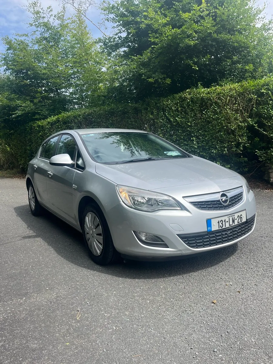 Opel Astra 1.4 - Image 4