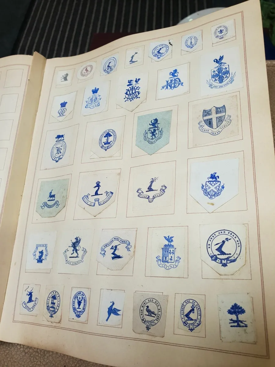 Antiques The Warwick Crest Album - Image 3