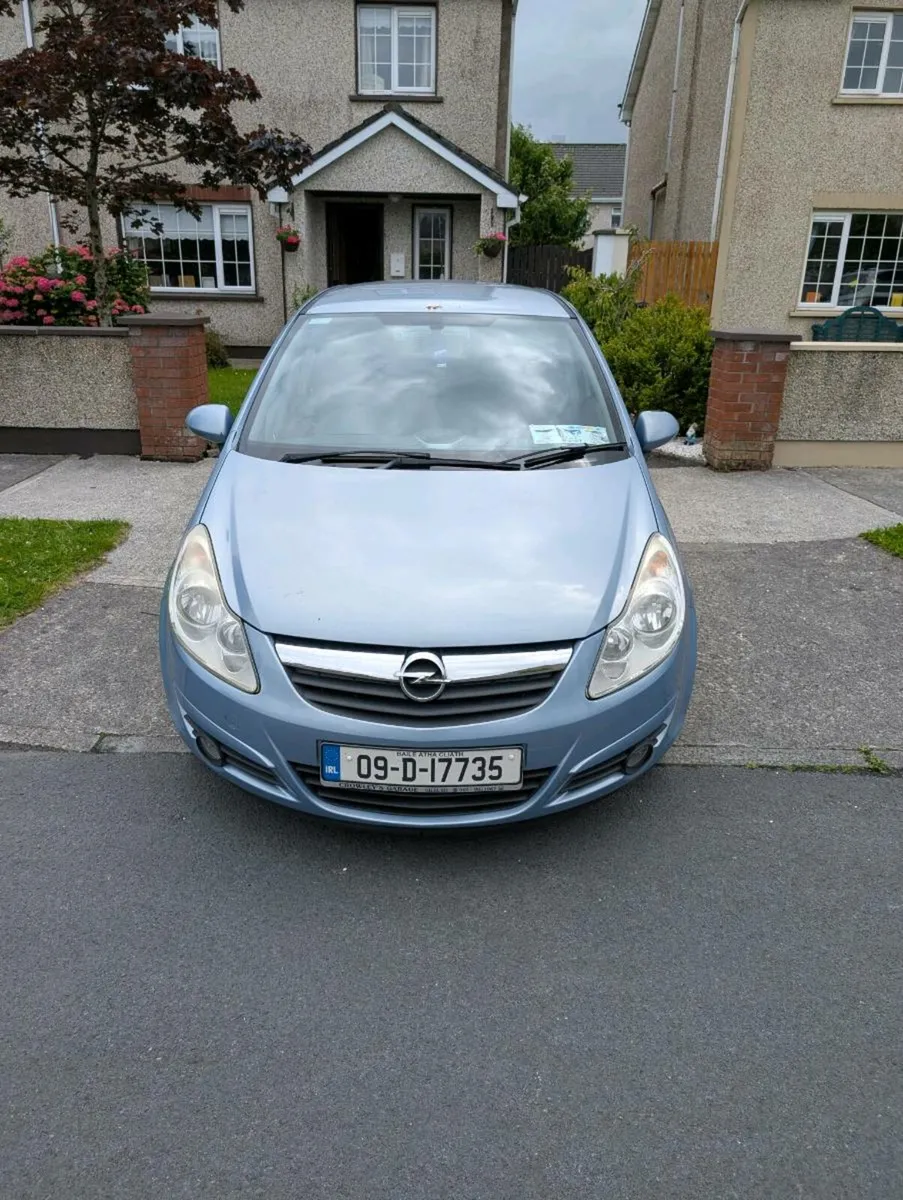 Opel Corsa 2009 - Image 2