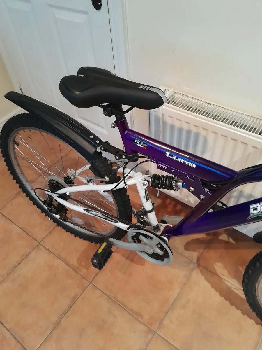 Bicycle - Image 4