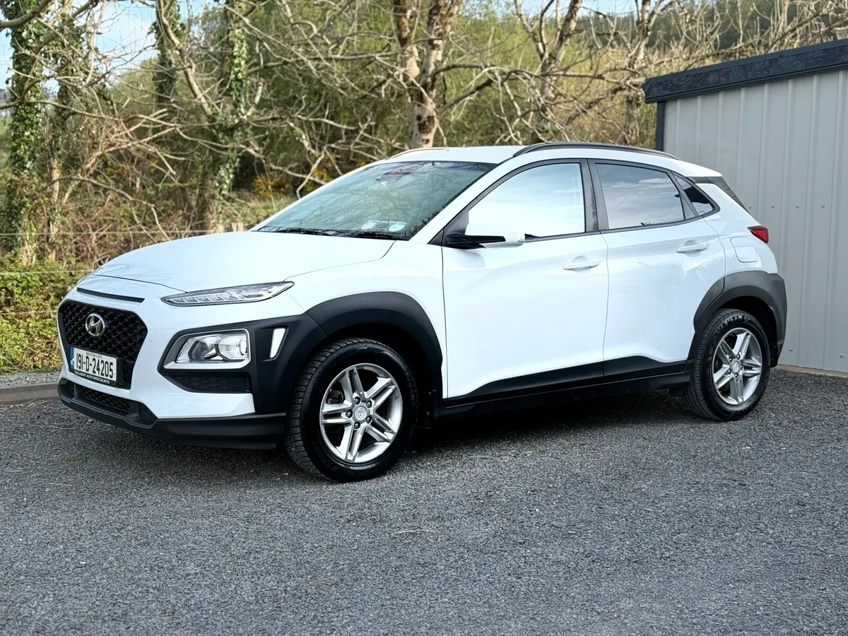 2019 Hyundai Kona Van / No vat - Image 1