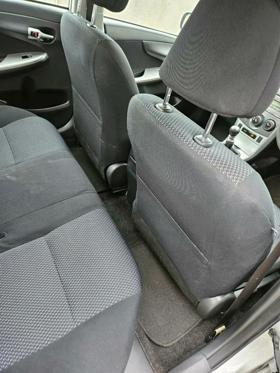 2010 toyota corolla 1.3 low tax mint cond - Image 4