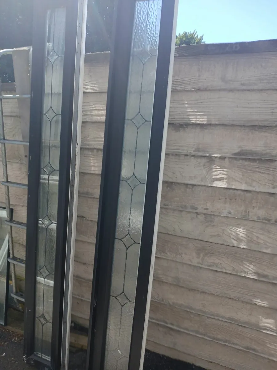 Side light panels