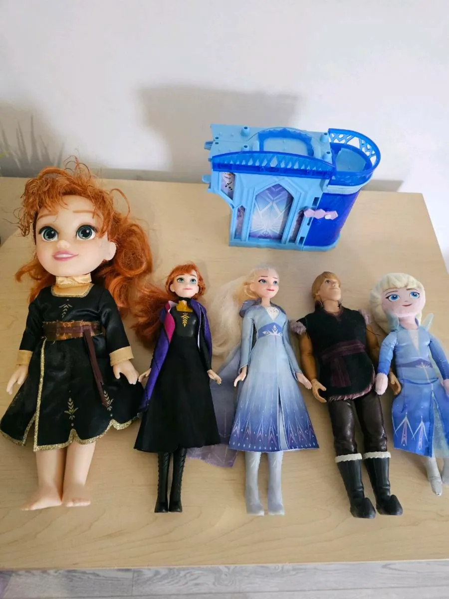 Disney dolls - Image 1