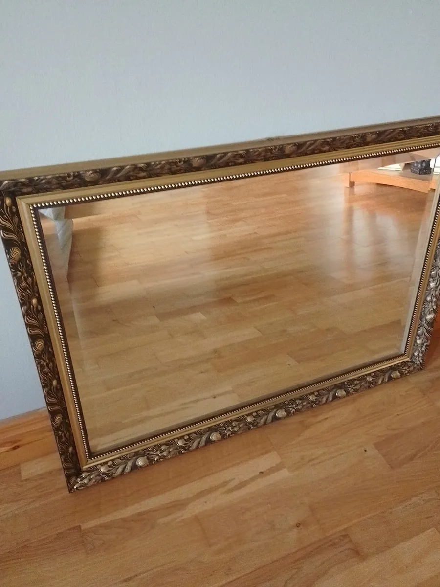 MIRROR - Image 2